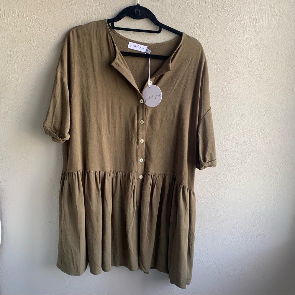 NWT Petal & Pup Lipin Dress in Olive, size 4